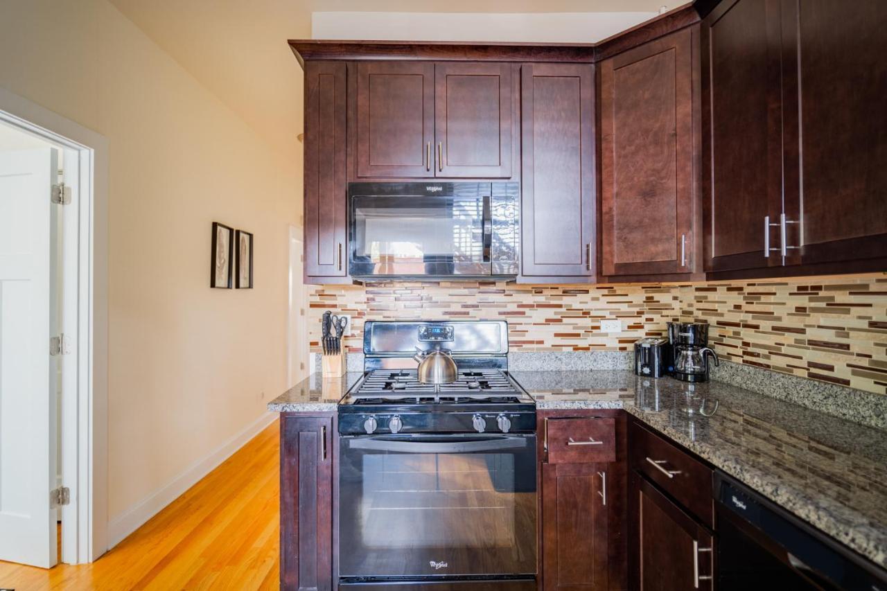 3-Bedroom Gem Apt With In-Unit Laundry - Lawndale 1 & 2 Rep Chicago Exteriör bild