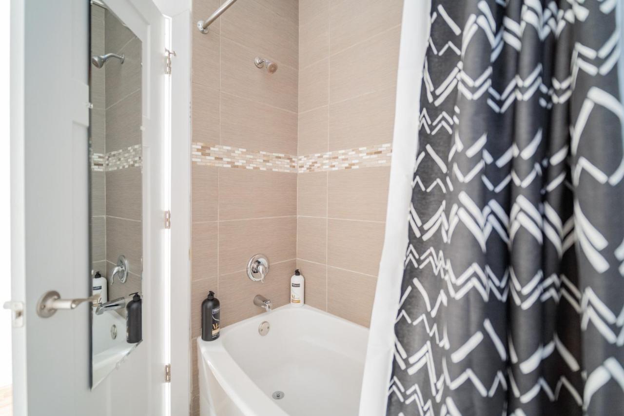 3-Bedroom Gem Apt With In-Unit Laundry - Lawndale 1 & 2 Rep Chicago Exteriör bild