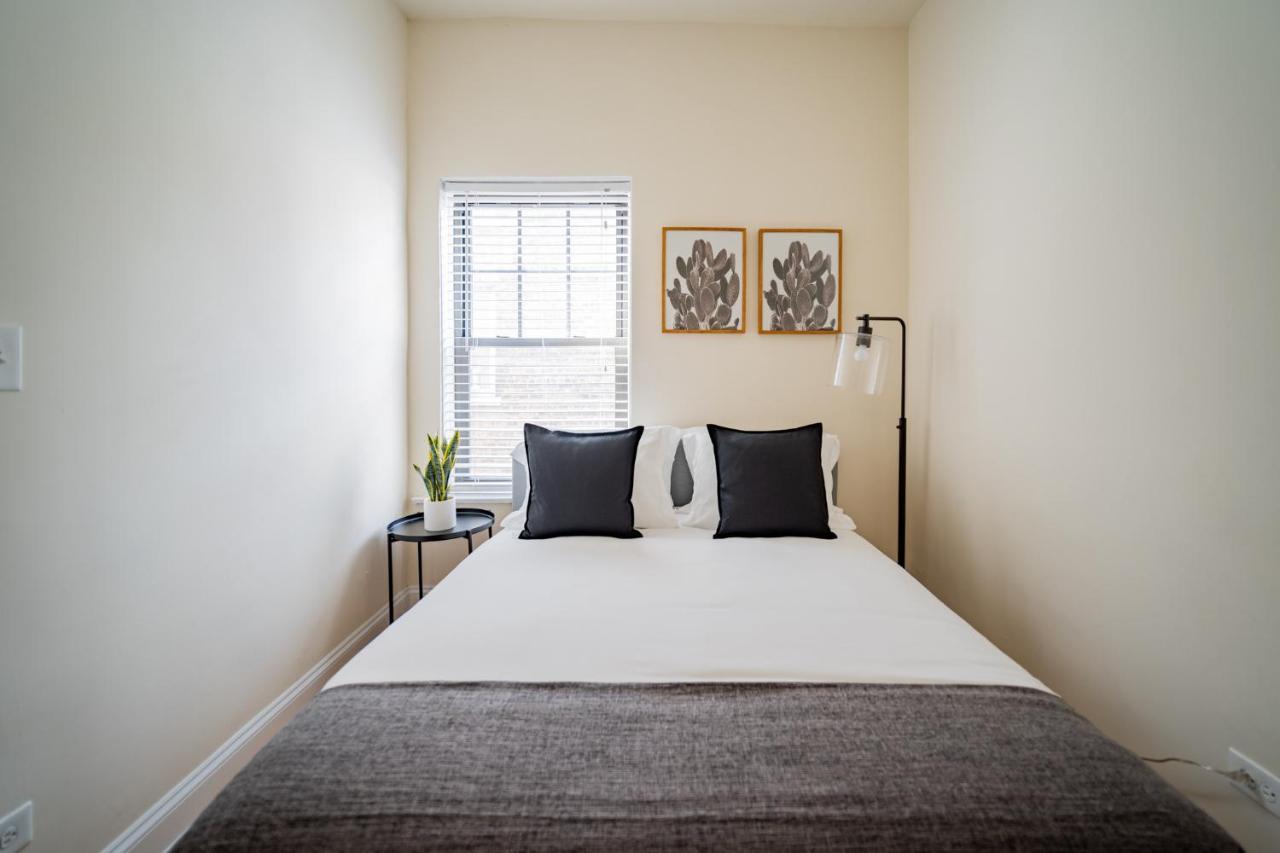 3-Bedroom Gem Apt With In-Unit Laundry - Lawndale 1 & 2 Rep Chicago Exteriör bild